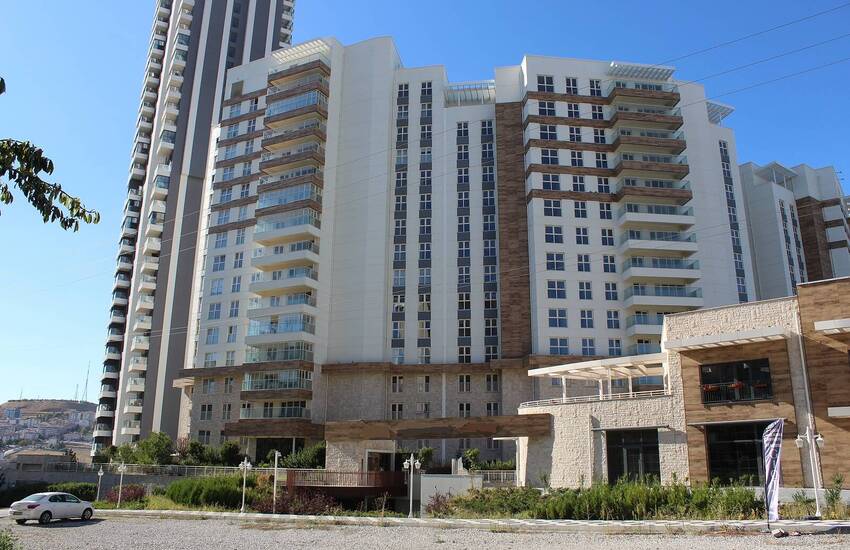 Luxury Property in a Complex with Security in Ankara Cankaya 1