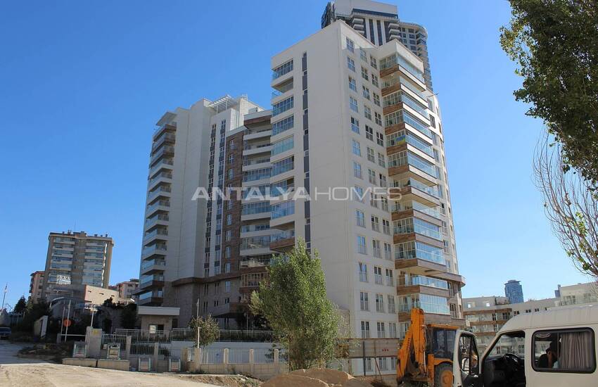 Luxury Property in a Complex with Security in Ankara Cankaya 1