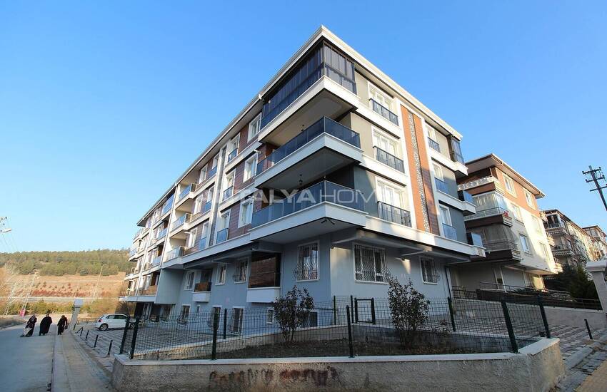Turnkey Properties with Spacious Balconies in Ankara Altindag