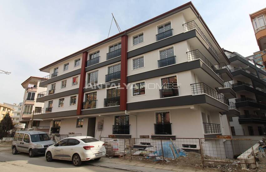 Elegant Apartments in a Building with Elevator in Ankara Mamak 1