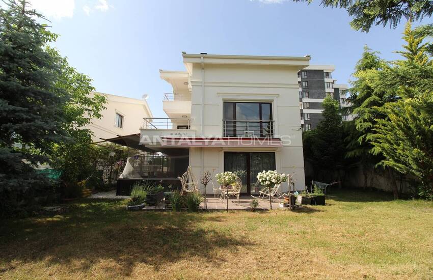 Rymlig Villa Med Oberoende Trädgård I Ankara Cayyolu