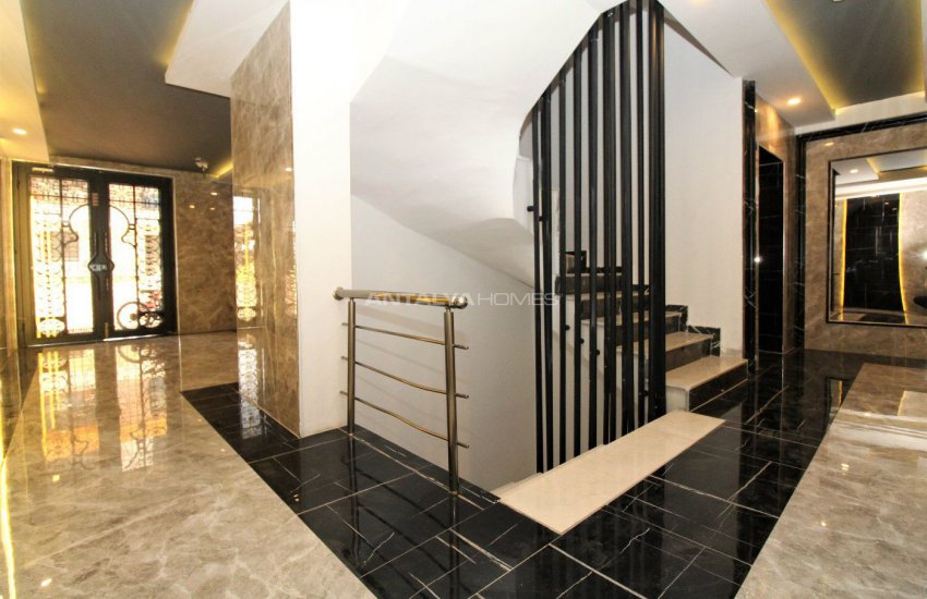 Luxury Duplex Apartment in Antalya with Spacious Rooms 14