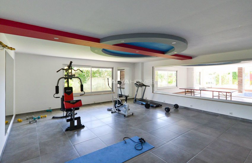 Квартиры на Берегу Моря в Алании в Районе Кестель 5