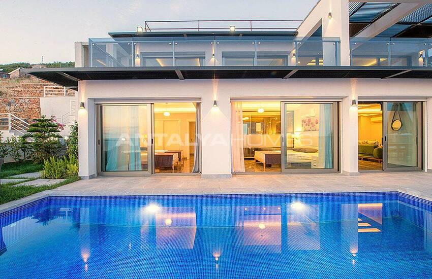 Quality Houses with Magnificent View in Alanya 2