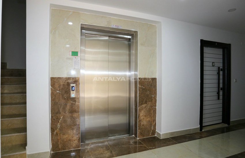 New Build Flats Close to Local Facilities in Antalya Center 13