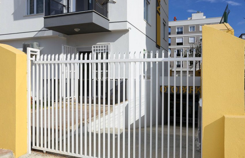 New Build Flats Close to Local Facilities in Antalya Center 9