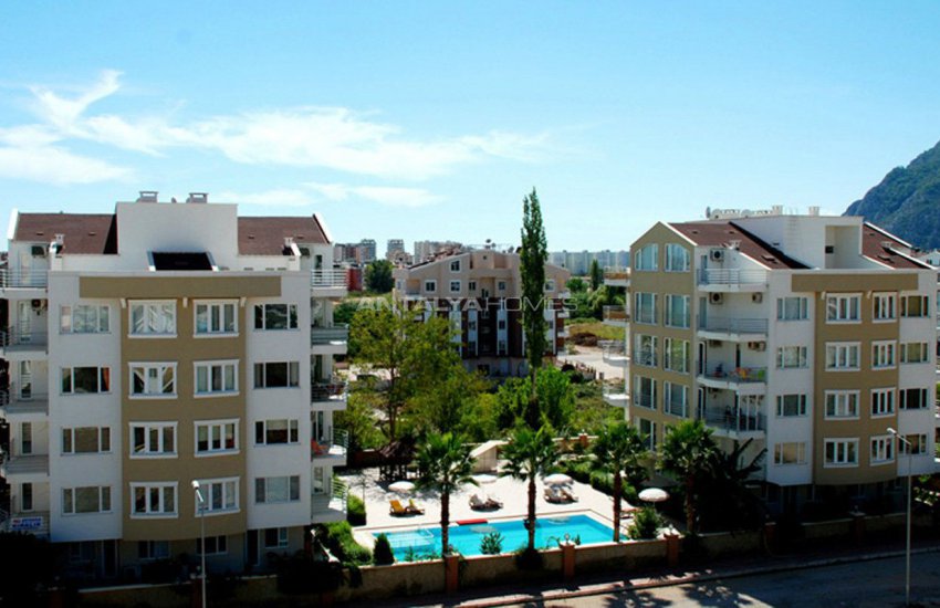 Antalya Property with Roomy Balconies in Konyaalti 8