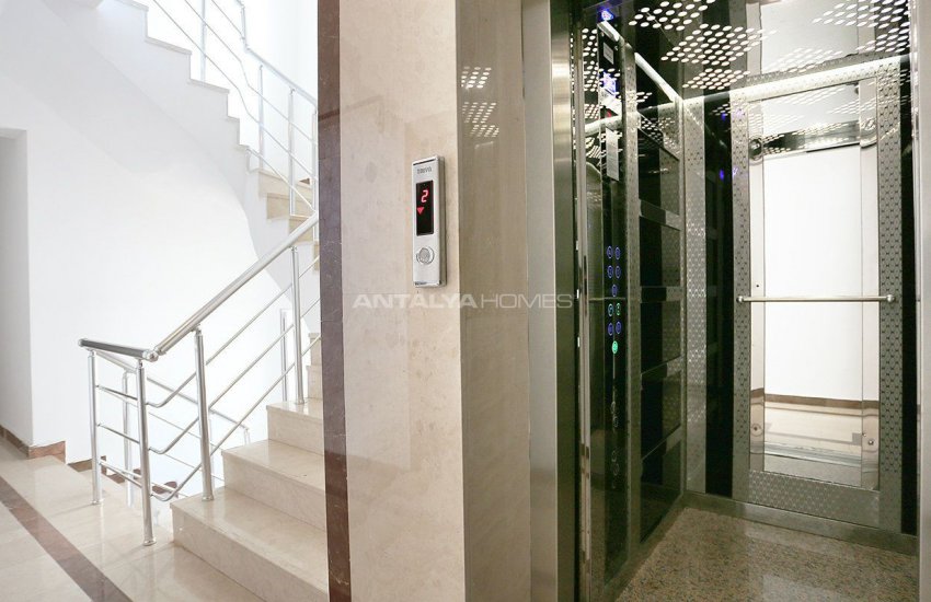 Luxurious Apartments with Mountain View in Konyaalti 12