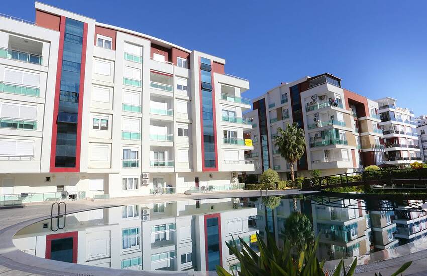 Luxurious Apartments with Mountain View in Konyaalti