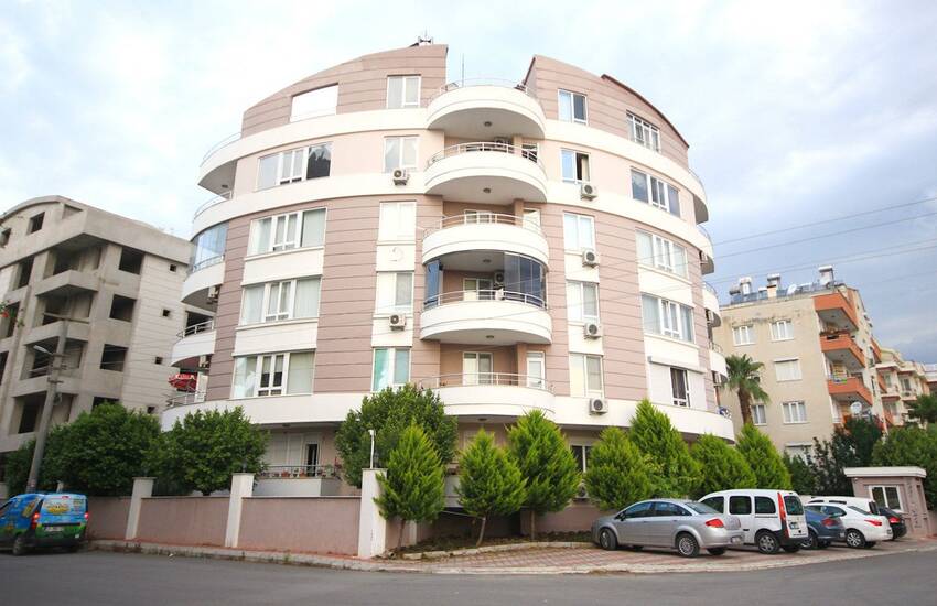Zeezicht Appartementen In Konyaalti