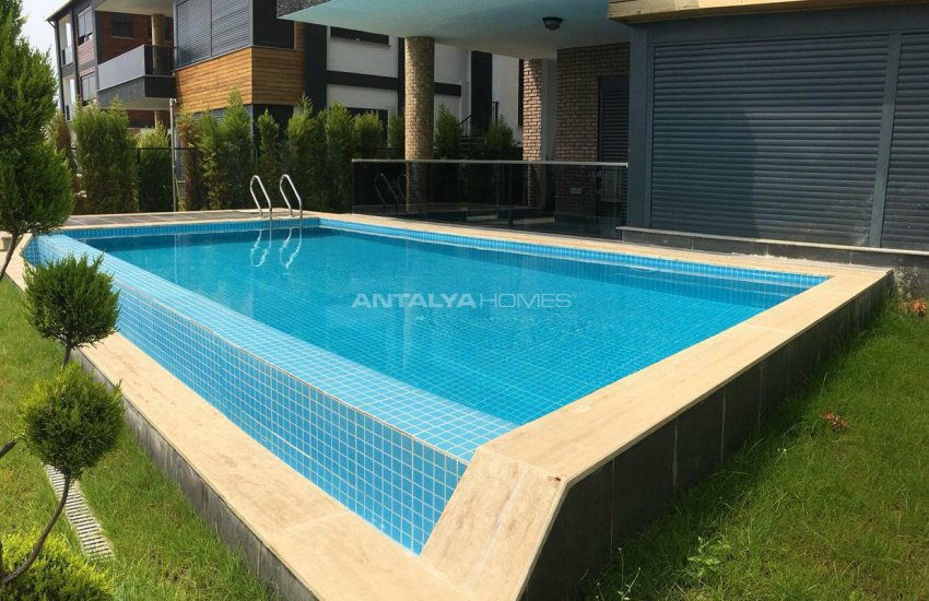 Glorious Sea and Castle View Triplex Villa in Alanya 15