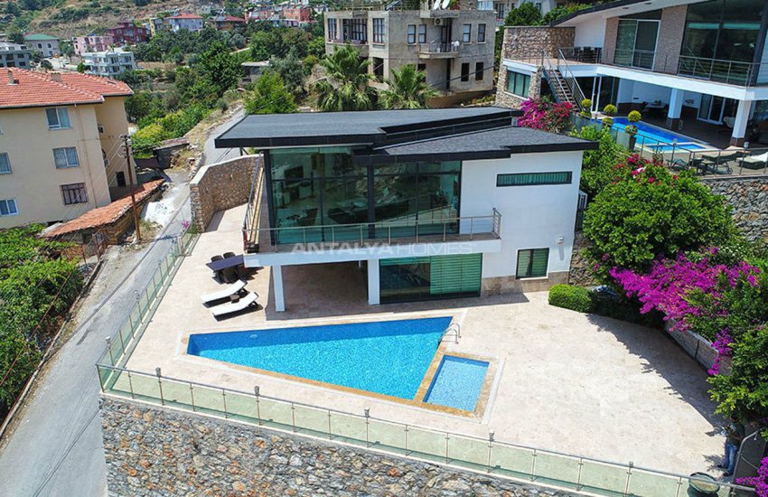 منزل الانيا مع اطلالة مفتوحة على البحر مع أثاث 3