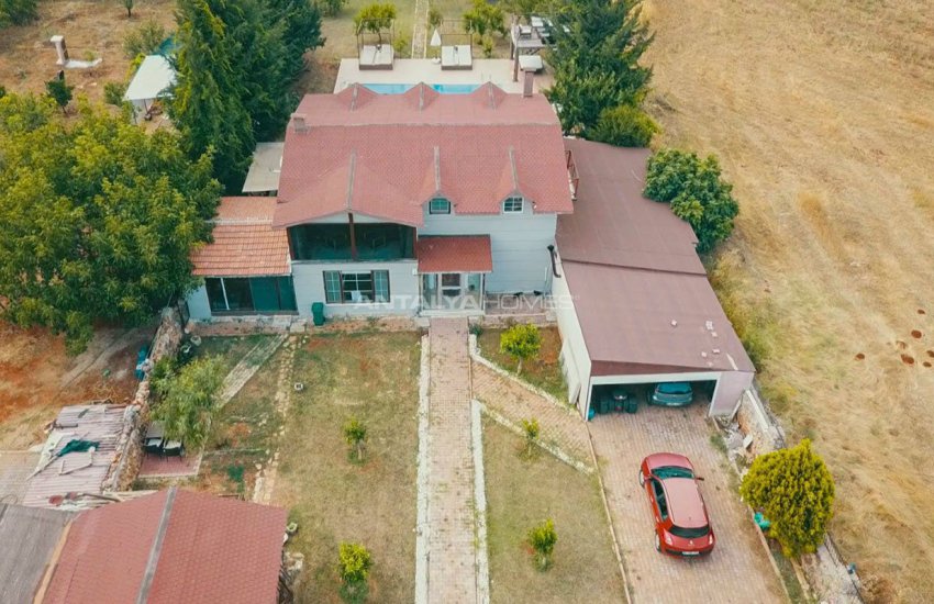 Charming Duplex Villa Surrounded by Nature in Antalya 2