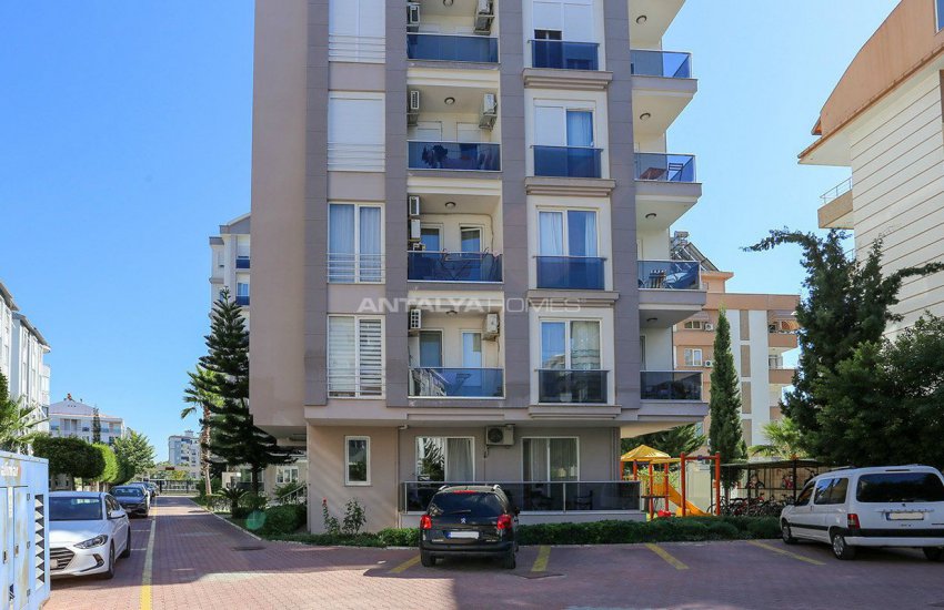 Ready to Move 3+1 Apartment with Natural Gas in Lara Antalya 8