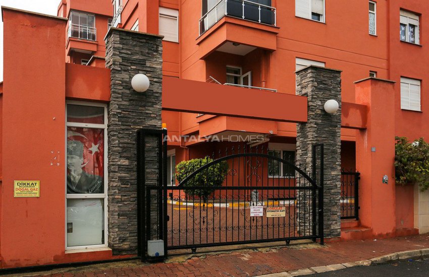 Muratpaşa'da Merkezi Konumda Fiyat Avantajlı Dubleks Daire 2