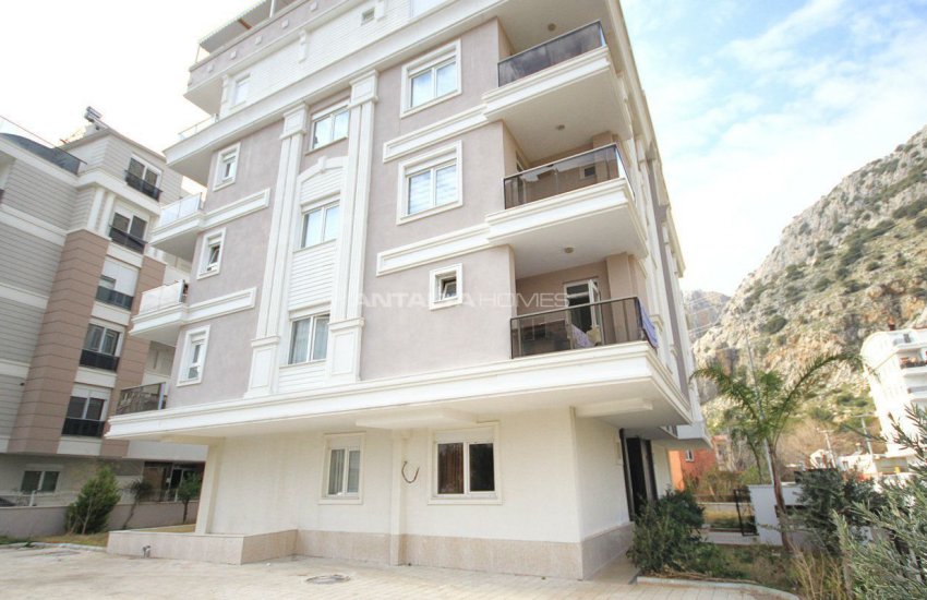 Hasan Bey Apartmanı 2