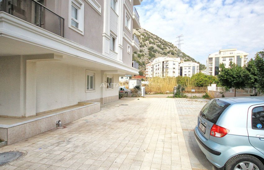 Hasan Bey Apartmanı 3