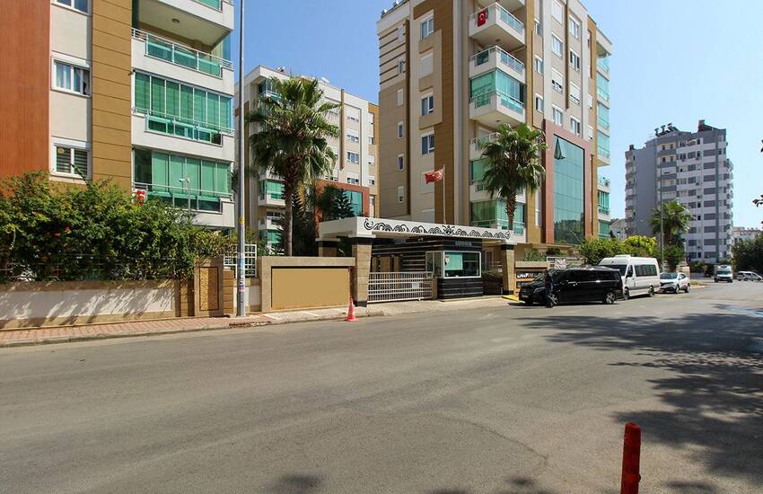 Apartment with Luxurious Complex Features in Lara Antalya 1