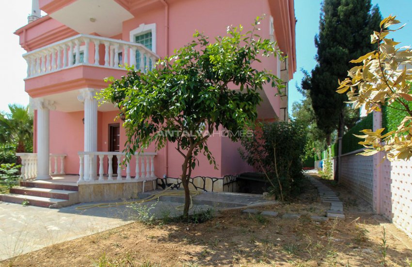 Antalya Belek’te Ortak Bahçeli Müstakil 2 Villa 15