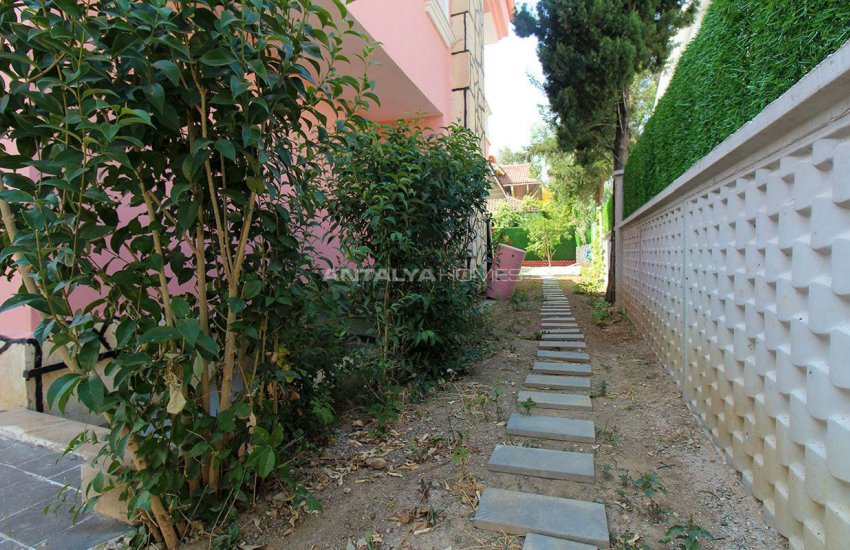 Antalya Belek’te Ortak Bahçeli Müstakil 2 Villa 16