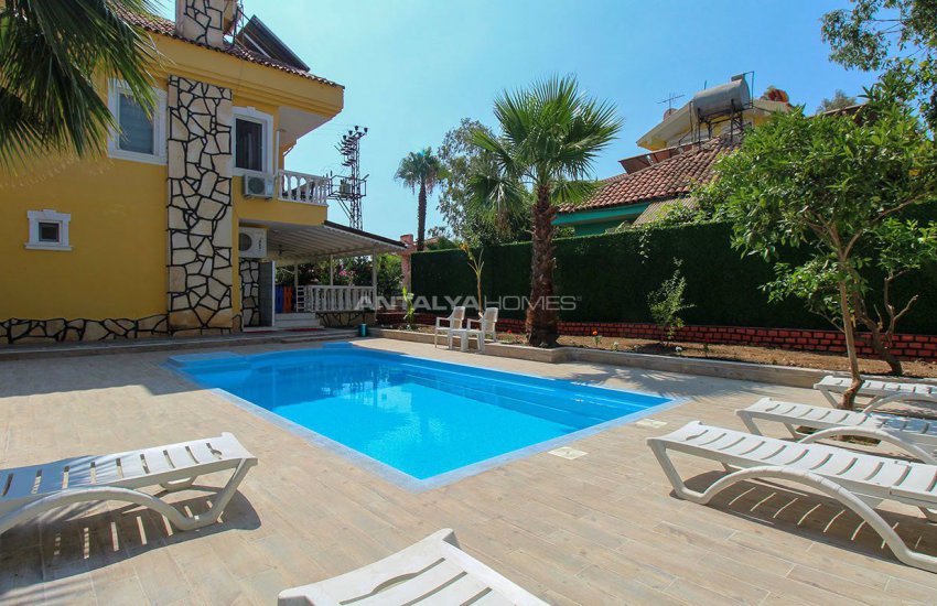 Antalya Belek’te Ortak Bahçeli Müstakil 2 Villa 3