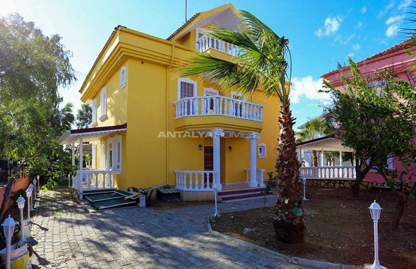 Antalya Belek’te Ortak Bahçeli Müstakil 2 Villa 6