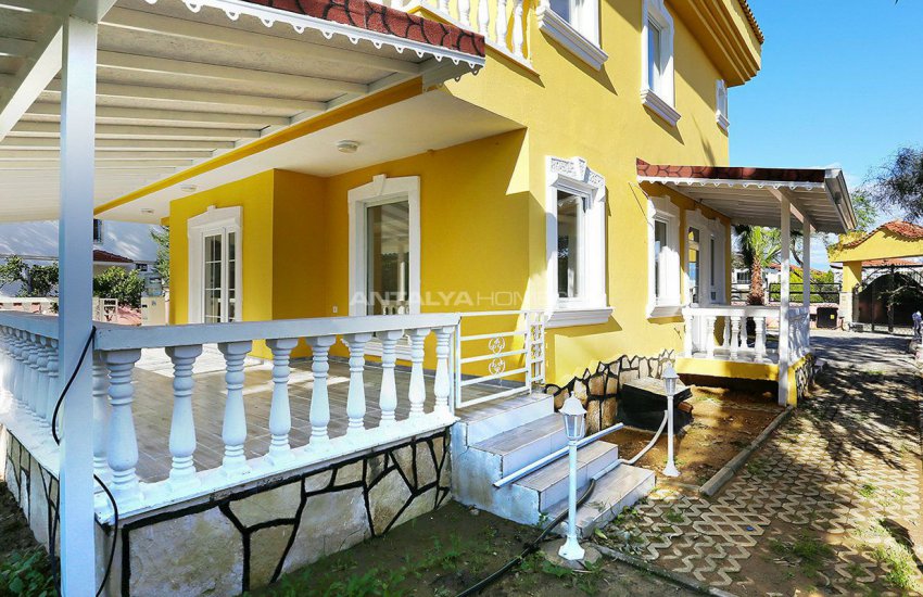 Antalya Belek’te Ortak Bahçeli Müstakil 2 Villa 8