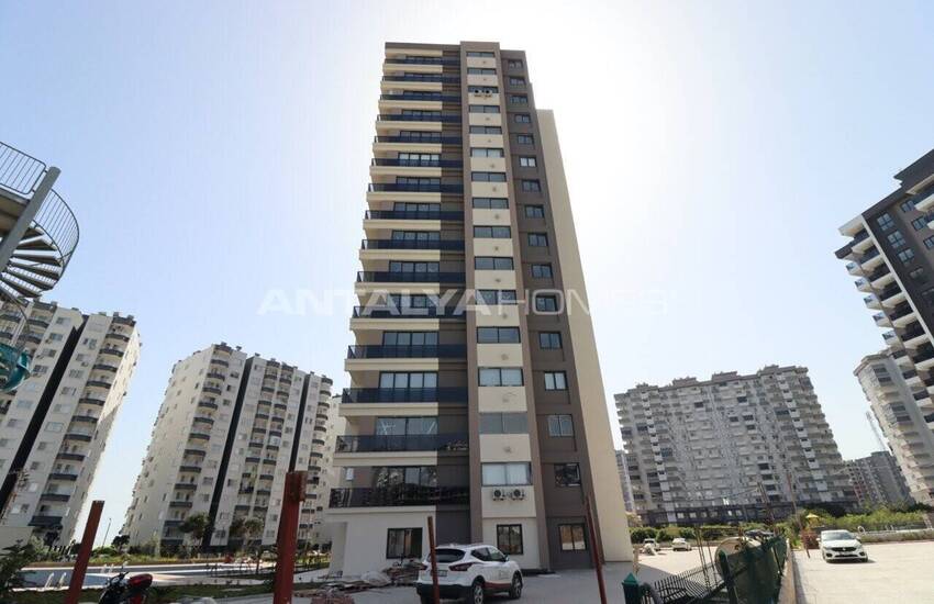 Sea and Forest Views Apartments in Çeşmeli 3