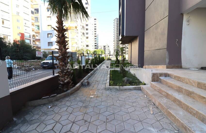 The Flats with En-suite Bathrooms in Tece Mersin 5
