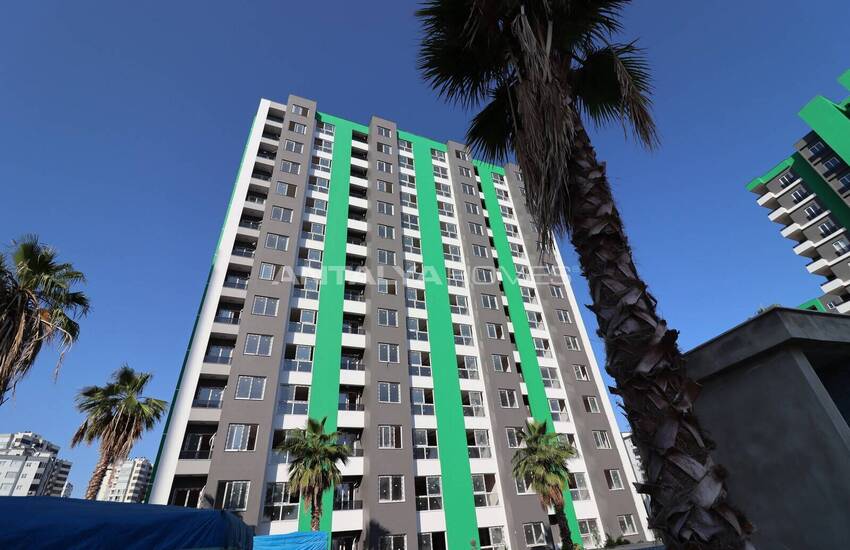 Immobiliers D'investissement De 2 Chambres Vue Mer À Mersin 1