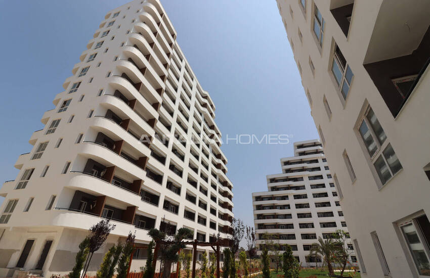 Apartments with Sea and Nature Views in Mersin Tomuk