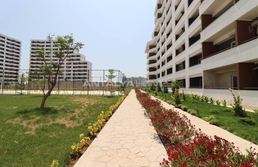 Квартиры с Видом на Море и Природу в Мерсине, Турция 1