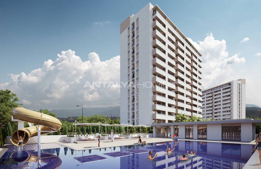 Sea and City View Apartments for Sale in Mersin Mezitli 3