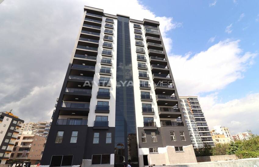 Ruime Woonkamers In Mersin Erdemli 1