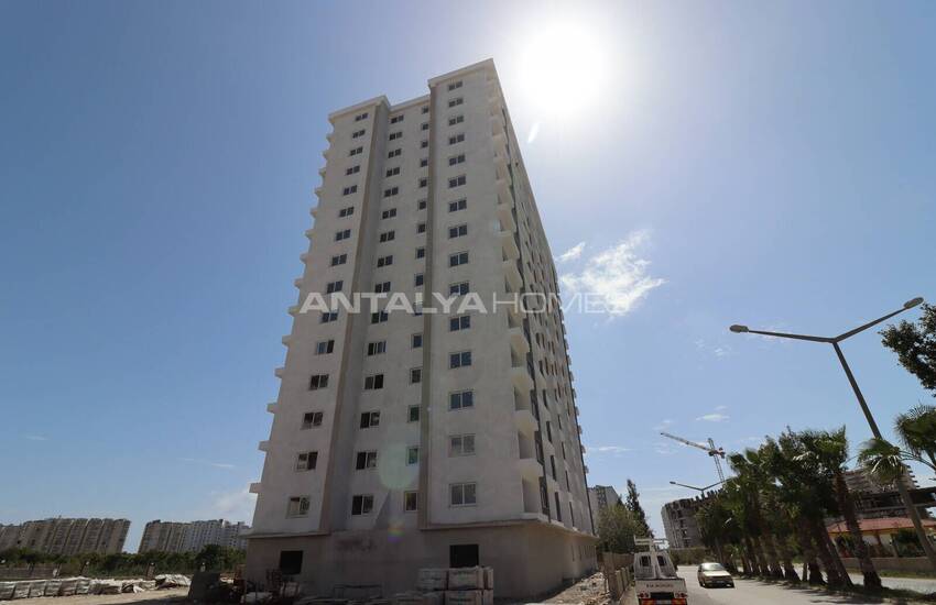 Apartments in a Complex with Extensive Features in Mersin Erdemli 6