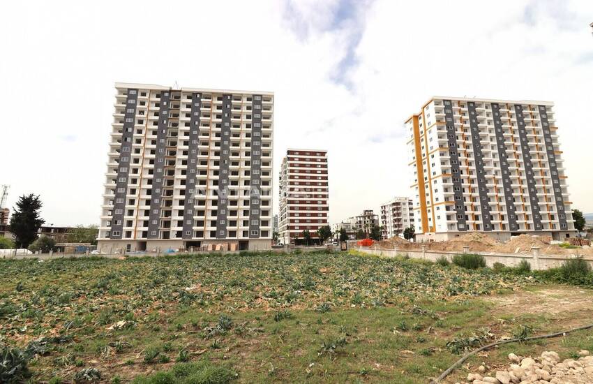 Apartments in a Complex with Extensive Features in Mersin Erdemli 2
