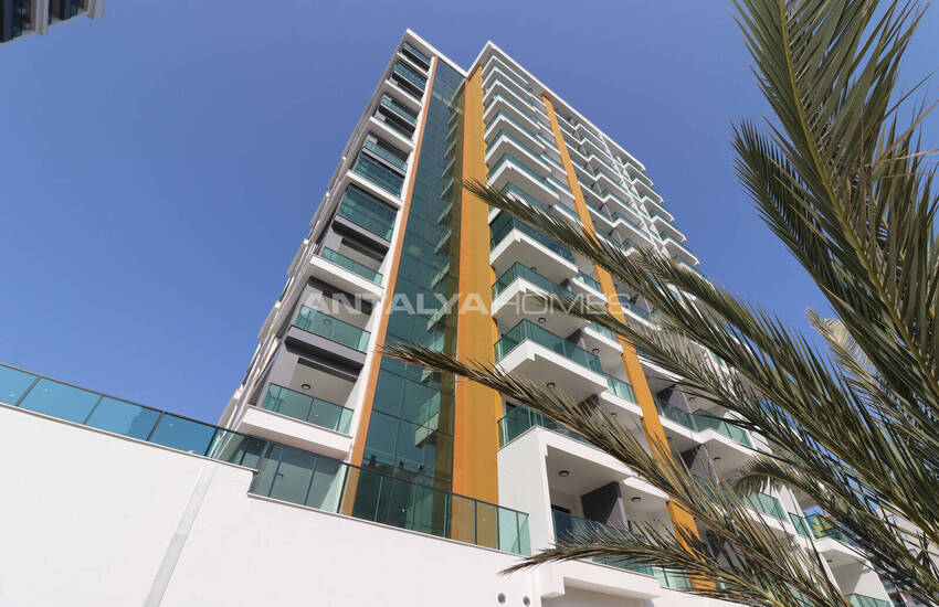 Lyxlägenheter Med Havs- Och Stadsutsikt I Mersin Tomuk 2