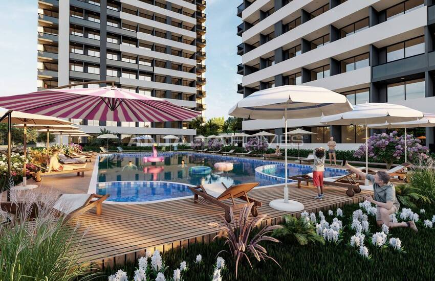 Appartements Sur Route Principale Près De La Plage À Mersin 6