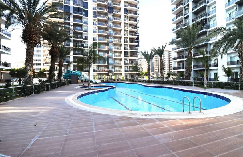Mersin Tece'de Aquaparklı Site İçerisinde Şık Daireler 6