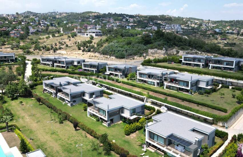 آپارتمان شیک 4 خوابه آماده تحویل در مرسین 5