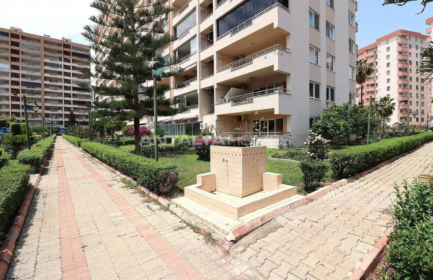 Immobilier Dans Une Résidence Avec Plage Privée À Mersin 12