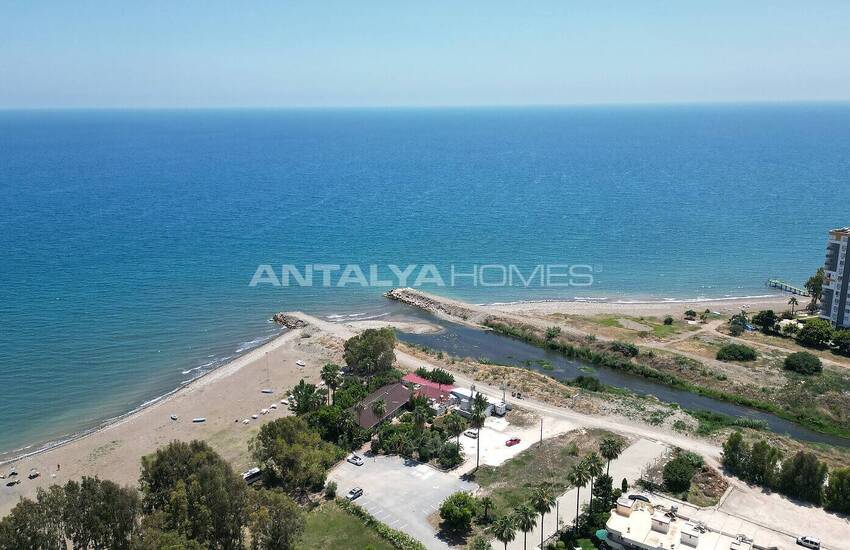 Immobilier Dans Une Résidence Avec Plage Privée À Mersin 13