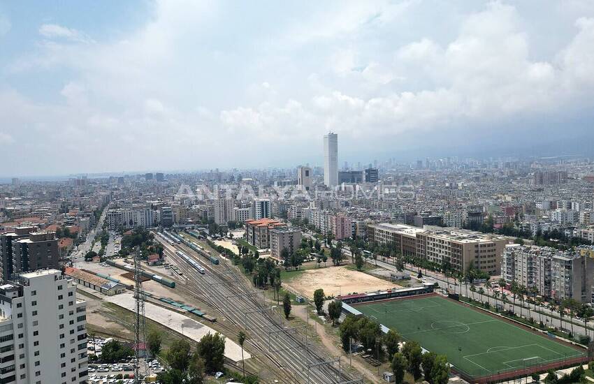 Företag Med Rymlig Användning Motsätter Sig Mersins Hamn 5