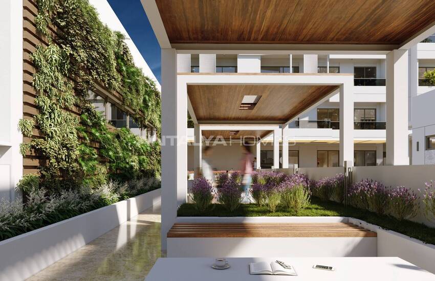 Mersin Mezitli'de Plaja Yürüme Mesafesinde Daireler 9