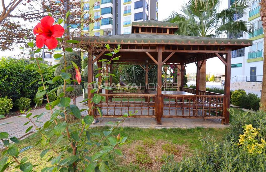 Tece'de Plaja Yürüme Mesafesinde Ebeveyn Banyolu Daireler 11