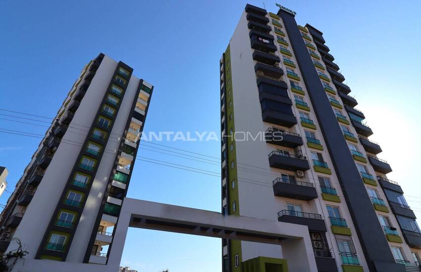 Tece'de Plaja Yürüme Mesafesinde Ebeveyn Banyolu Daireler 6