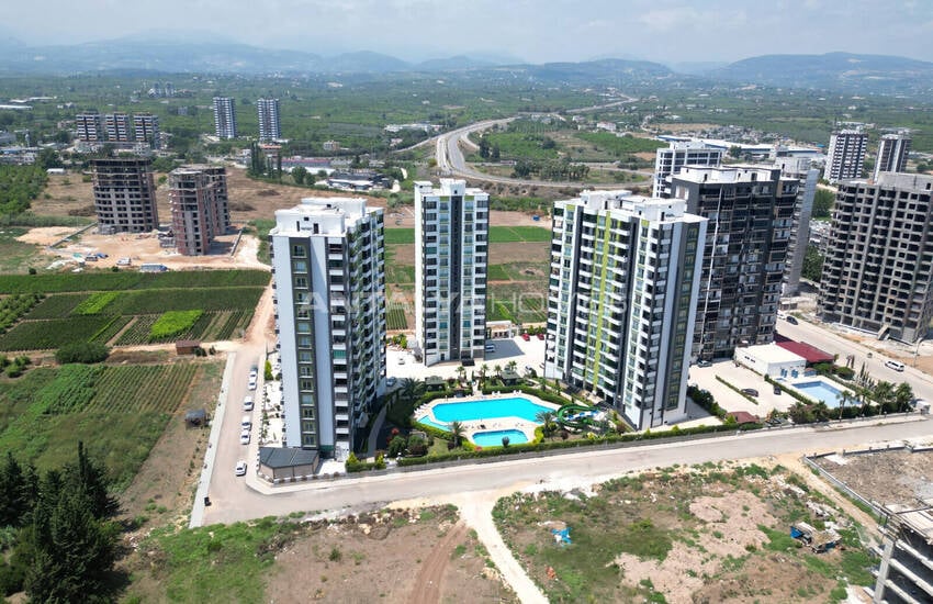 Tece'de Plaja Yürüme Mesafesinde Ebeveyn Banyolu Daireler 5