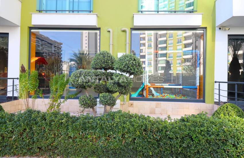 Tece'de Plaja Yürüme Mesafesinde Ebeveyn Banyolu Daireler 16