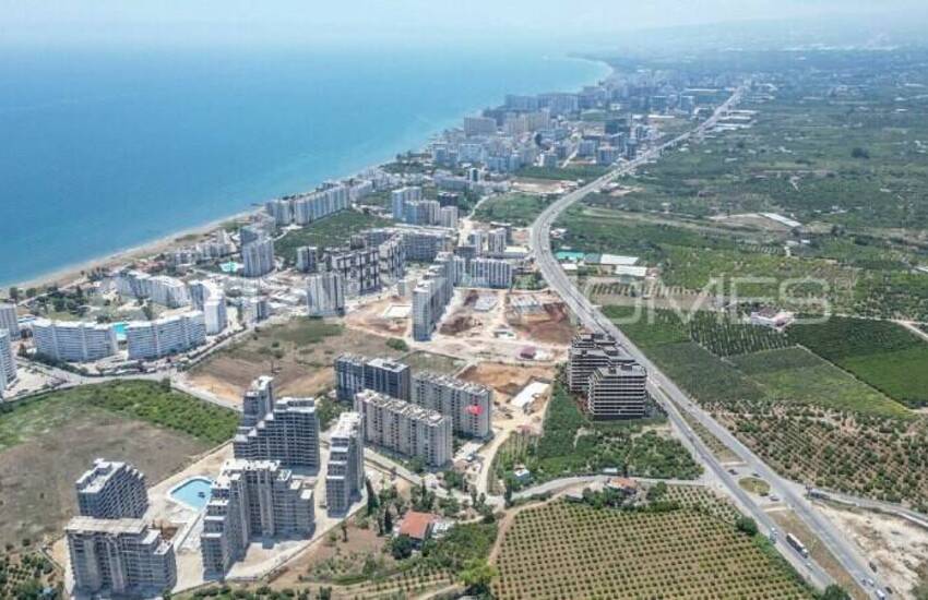 Квартиры с видом на город и природу в Мерсине 1