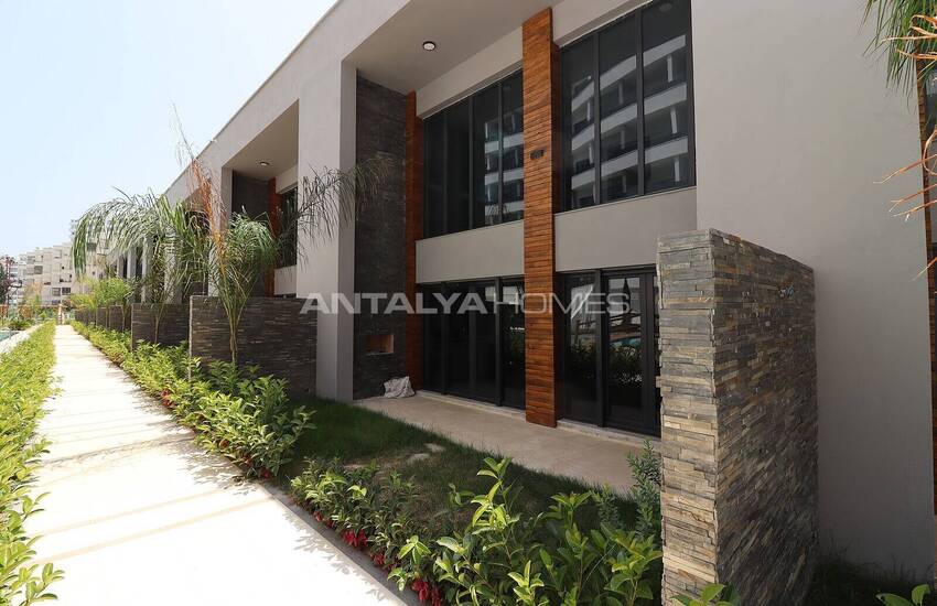 فيلا بحرفية عالية الجودة وإطلالة على المناظر الطبيعية في مرسين 2